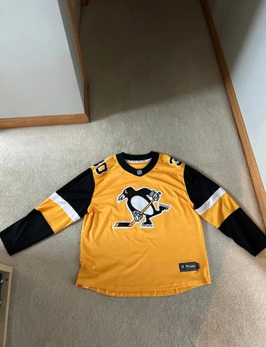 Senior Warrior goalie stick and Matt Murray jersey bundle