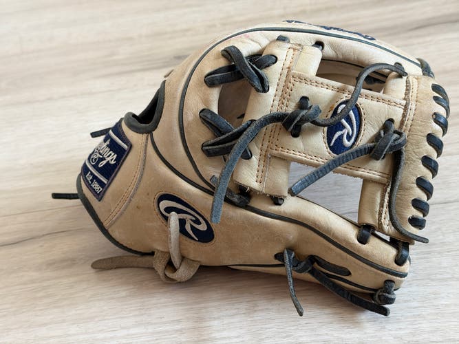 Rawlings Heart of the Hide 23 Pattern RH Throw Baseball Glove 11.5"