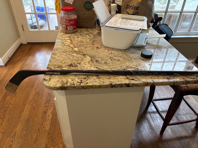 Junior Bauer Vapor X700 Right Handed Hockey Stick 50 Flex (Used)