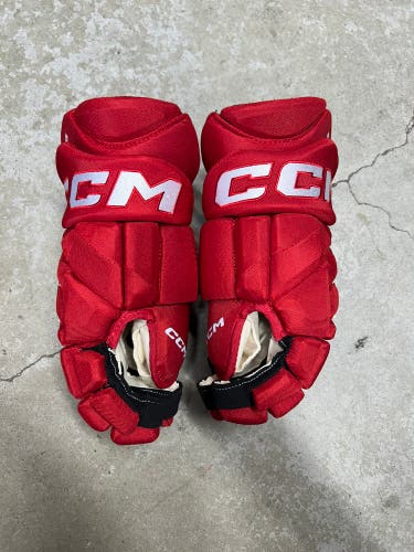 15” CCM Gloves NCAA Pro Stock (New)