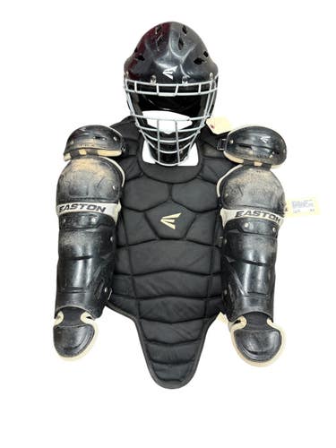 Used Easton BLACK MAGIC YTH SET Catchers Chest Protector Black Youth 11835-S000211122