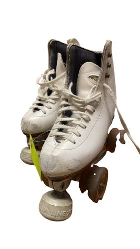 Riedell White Quad Roller Skates - Size 2