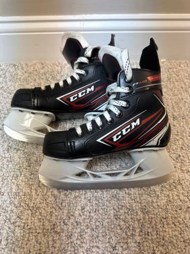 CCM JetSpeed FT440 Hockey Skates Regular Width Size 1 (Used)
