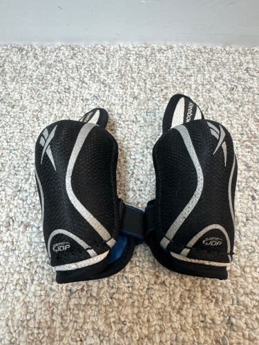 Youth Large Reebok 10K Elbow Pads (Used)