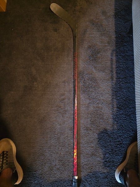 Junior Bauer Twitch Left Hand Hockey Stick P28 30 Flex (Used)
