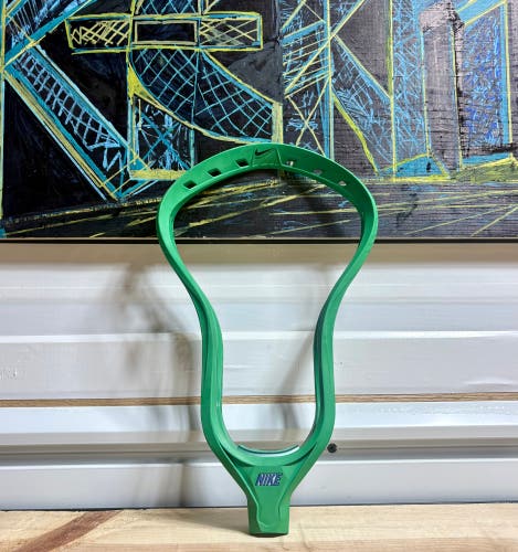 Nike L3 Head: Green