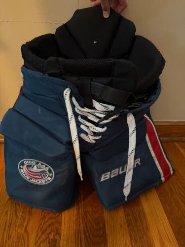 Bauer Intermediate Small custom AAA Hockey Goalie Pants (Used)