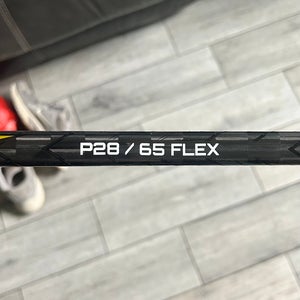 Intermediate Bauer Pulse Left Hand Hockey Stick P28 65 Flex (New)