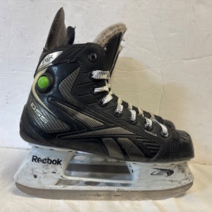 Black Reebok 9K Hockey Skates Regular Width Size 3.5 (Used)