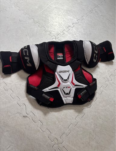 Women's Small Senior CCM JetSpeed FTW Shoulder Pads (Used)