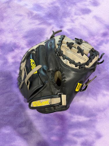 Black Wilson A360 RH Catcher's Baseball Glove 32.5" (Used)