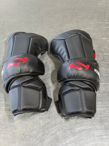 Large/Extra Large Adult True Hzrdus Arm Pads (Used)