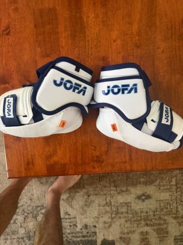 Jofa Unreleased pro stock 2026 j
Senior Large Jofa Elbow Pads Pro Stock (New)