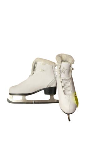 White Faux-Fur Lined Figure Skates - Size 6