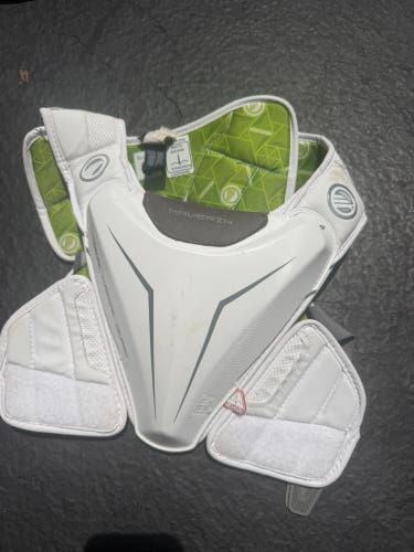 Medium Adult Maverik MAX EKG Shoulder Pads (Used)