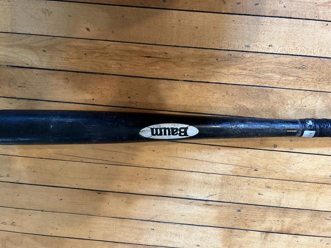 2023 Baum Gold Stock Wood Composite Bat (-3) 30 oz 32" (Used)