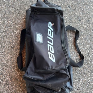 Bauer Wheeled Bag