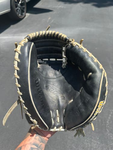 2025 Wilson A2000 RH Catcher's Baseball Glove 33.5" (Used)