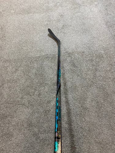 Senior Bauer Twitch Left Hand Hockey Stick 70 Flex (New)