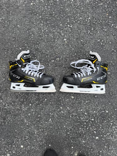 2020 CCM Super Tacks 9380 Hockey Goalie Skates 9 (Used)