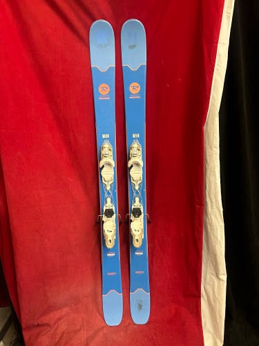 Rossignol Sassy 7 all-mountain 150cm skis, Look binding range: 261-327mm, 90 waist, R16