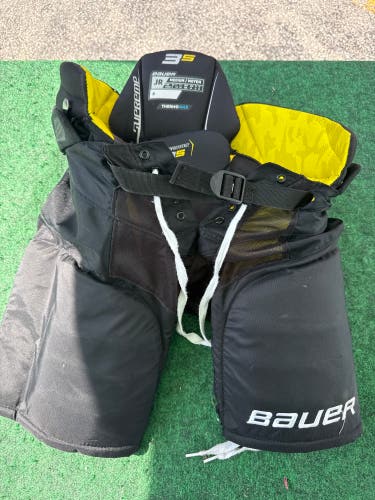 Black Bauer Supreme 3S Hockey Pants (Used) | Junior Medium