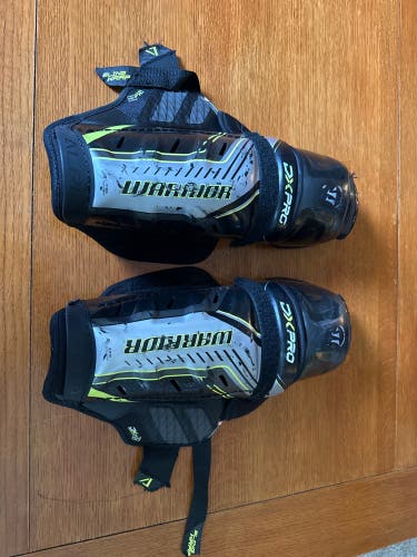 Intermediate Warrior Alpha DX Pro 12" Shin Pads (Used)