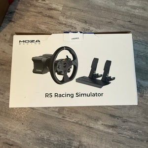Moza R5 Direct Drive Wheel and Pedal Bundle