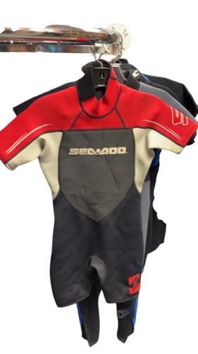 Seadoo Junior Size 12 Ultra Flex Shorty Wetsuit