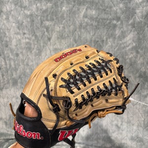 Brown Wilson A2000 RH Baseball Glove 11.75" (Used)