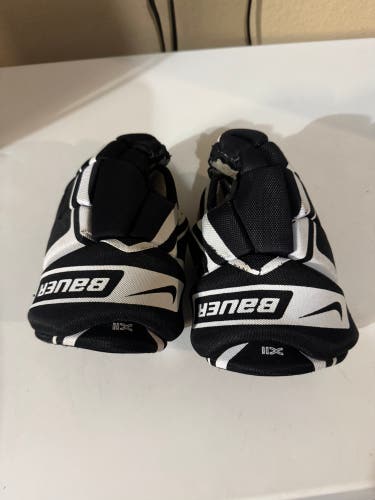 Bauer Gloves 11" (Used)