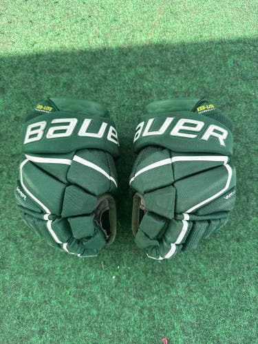 Green Junior Bauer Vapor Hyperlite Gloves 10" (Used)