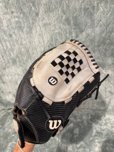 Black Adult Wilson A360 RH Softball Glove 14" (Used)