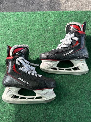 Junior Bauer Vapor 3X Pro Hockey Skates (Regular) Size 3.5 (Used)
