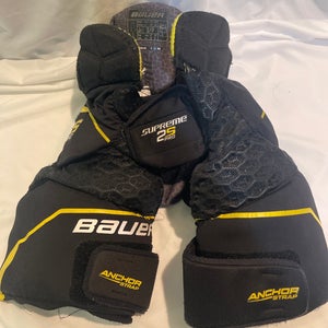 Small Bauer Supreme 2S Pro Girdle / Pants (Used)