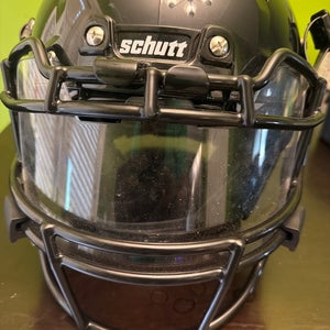 Black Youth Medium Schutt Vengeance A11 Helmet (Used)