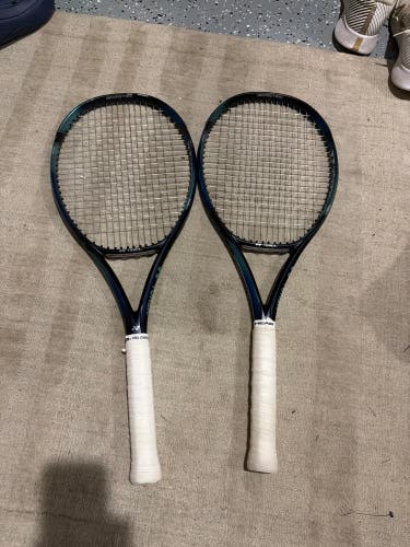 2 pack YONEX EZONE 98 Tennis Racquet (Used)