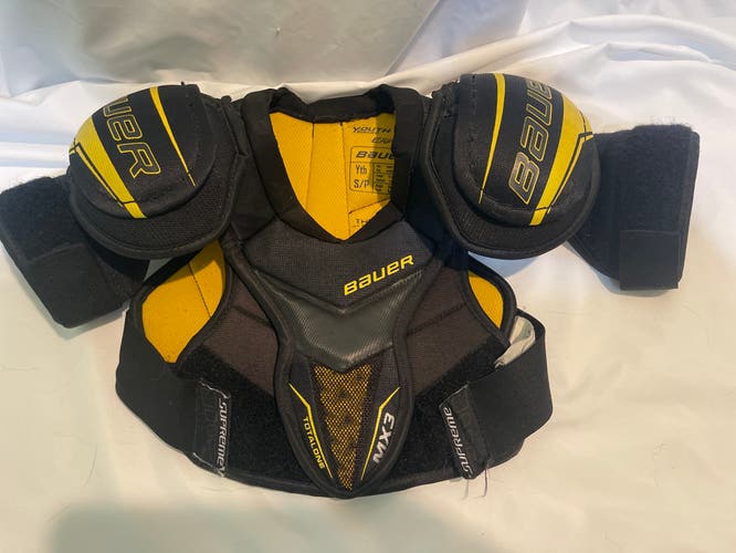 Small Youth Bauer Supreme TotalOne MX3 Shoulder Pads (Used)