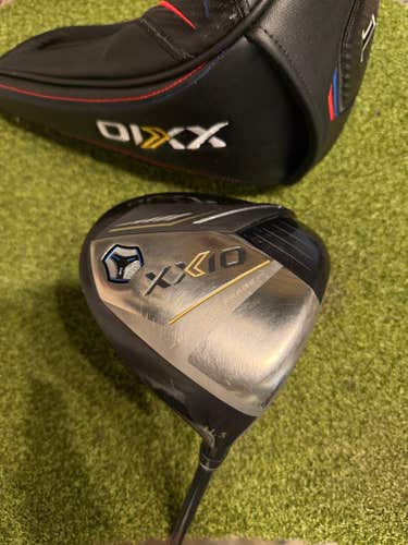 XXIO 13 11.5* Driver, Fujikura Vista Pro Regular Flex, RH