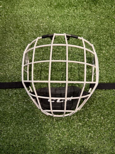 Small CCM FM580 Cages, Visors & Shields (Used)