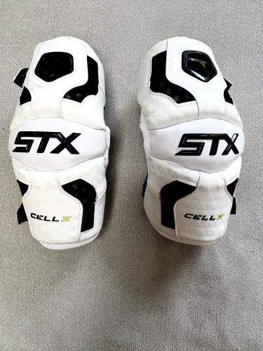 Small Youth STX Cell IV Arm Pads (Used)