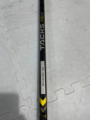 Senior CCM Tacks AS-VI Right Handed Hockey Stick P29 85 Flex (Used)