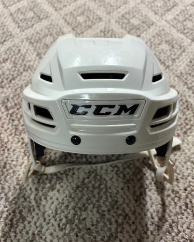 Medium CCM Resistance 300 Helmet Pro Stock (Used)