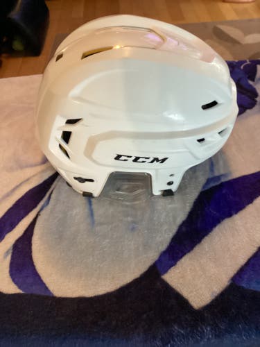 Medium CCM Tacks 310 Helmet (Used)