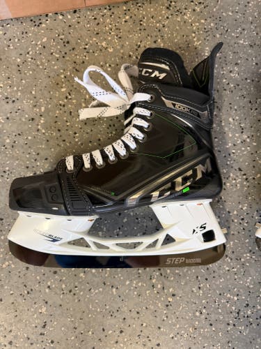 2021 CCM Ribcor 100k Pro Hockey Skates Extra Wide Width 8.5 (New)