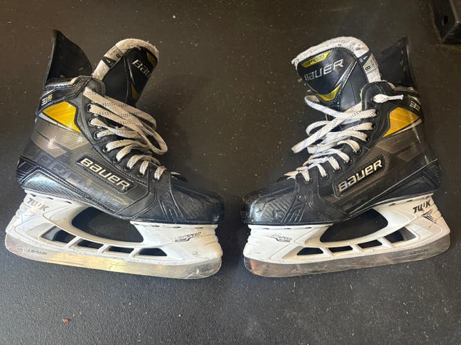 2020 Bauer Supreme 3S Pro Hockey Skates Narrow Width 8 (Used)