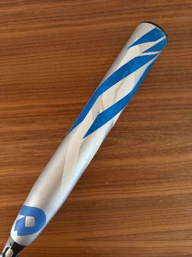 Demarini CF Zen 30/19 (-11) Fastpitch Softball Bat