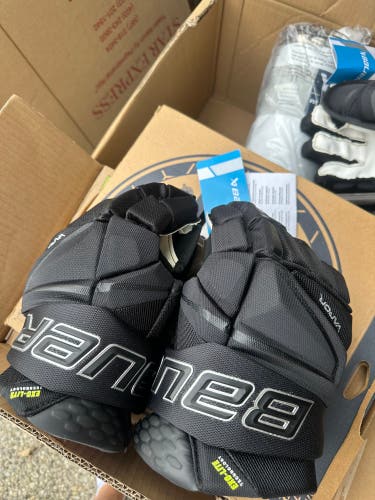 Bauer Vapor Hyperlite Gloves 14" (New)