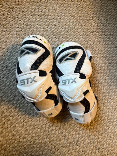 STX Cell IV Lacrosse Arm Pads