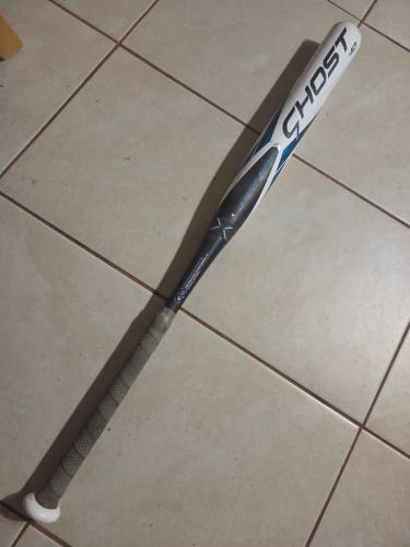 2023 Easton Ghost Composite Bat (-10) 22 oz 32" (Used)